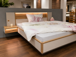 V-LACERA Bett