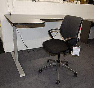 Schreibtisch Freiform