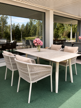 INTERNO Tisch