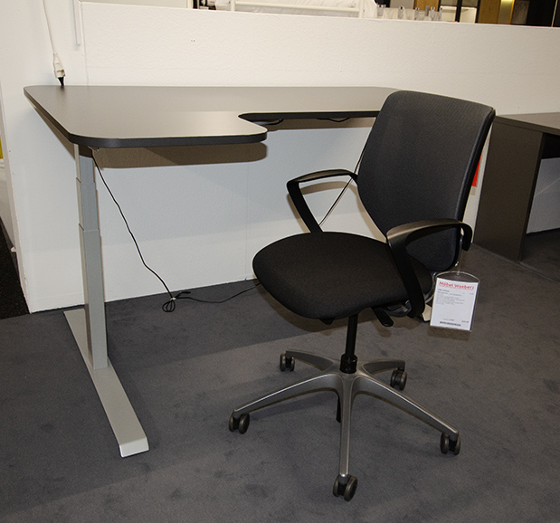 Schreibtisch Freiform